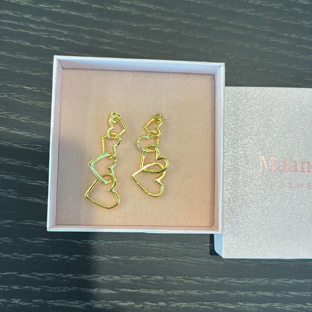 Maanesten Copenhagen gold heart dangle earrings